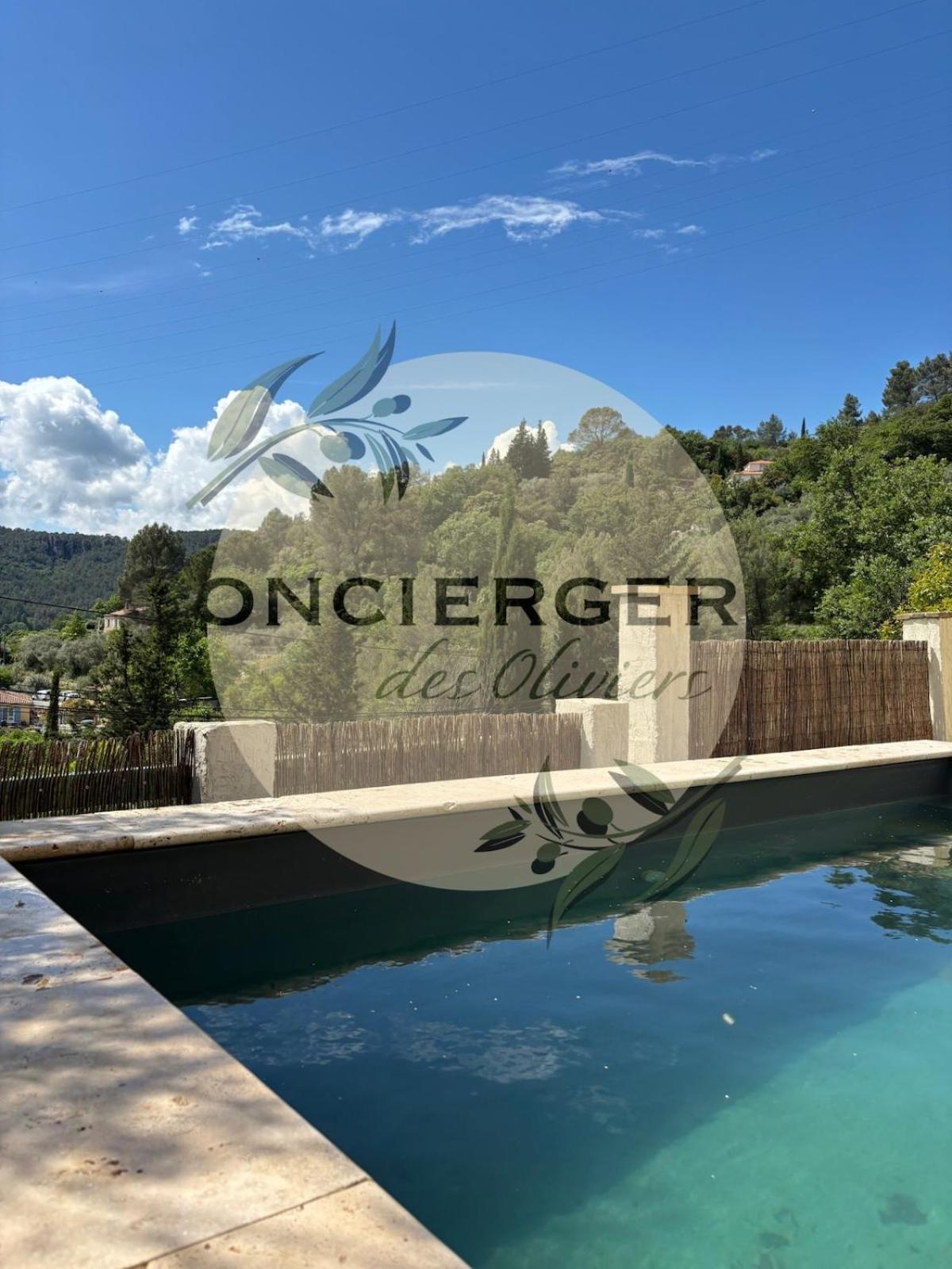 Villa Avec Piscine Belgentier Eksteriør billede